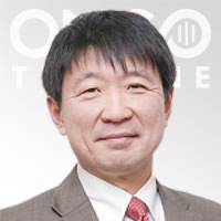 辻 晃仁 先生